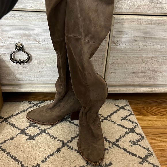 Over the knee BCGC Sawyer boot - Picture 2 of 7